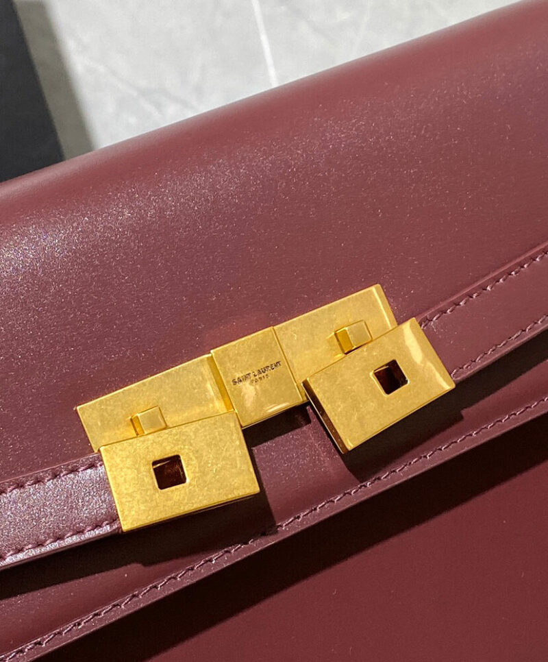 Saint Laurent Manhattan Shoulder Bag In Smooth Leather 579271